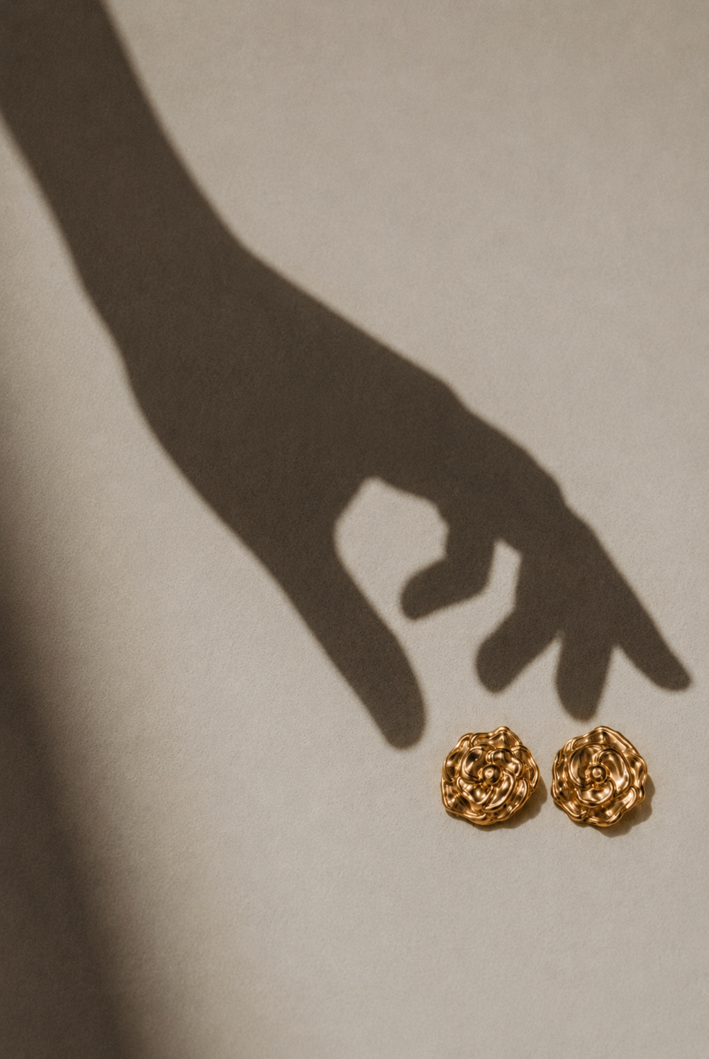 Photo des boucles d'oreille Rosée de la marque de bijoux Adaelya